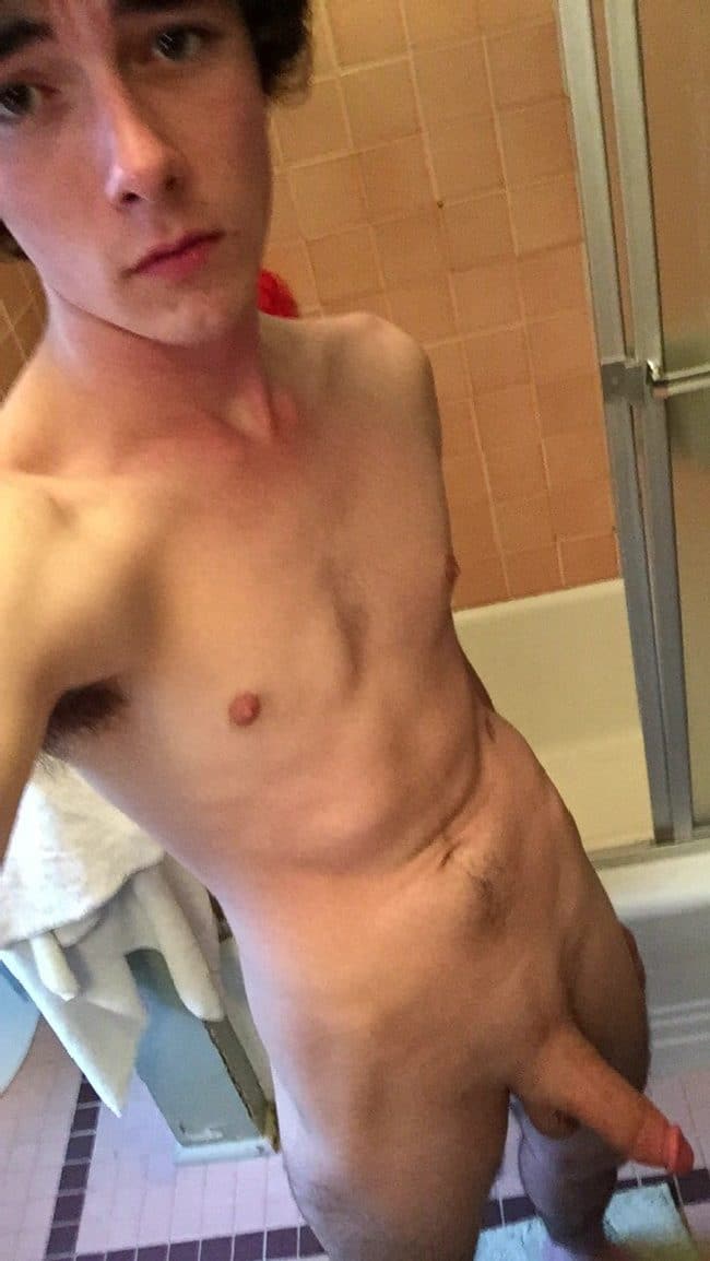 Nude Twink Big Cock