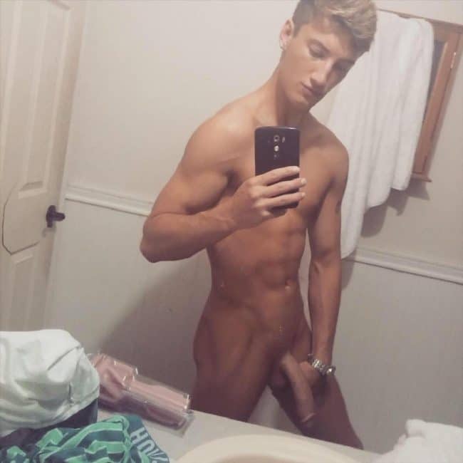 Sexy Nude Guy